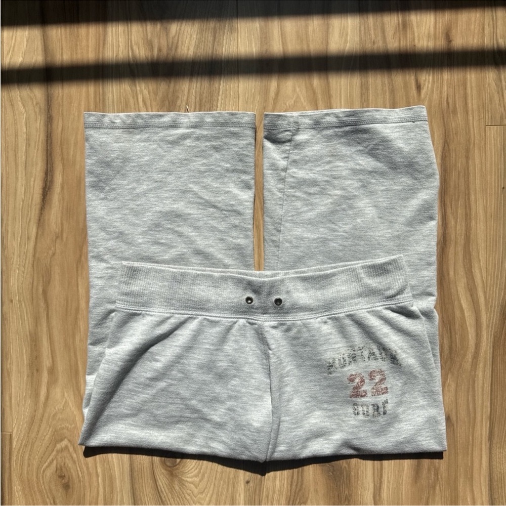 Size Medium Bundle :) - image 8